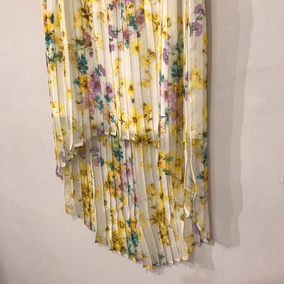 Xhileration floral skit - Picture 2 of 12